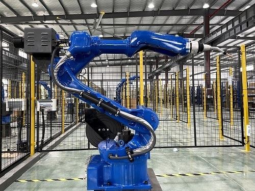 Look! Cheap, Stable And Efficient Robotic Arm